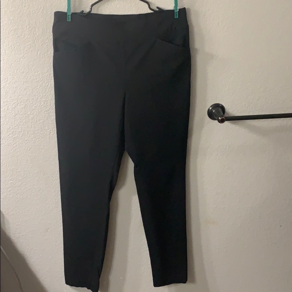 Chico’s fabulously slimming pants